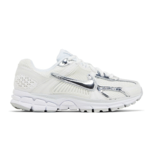Air Zoom Vomero 5 'Chrome Toe'